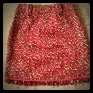 ⬇️JUST REDUCED 💥Above the knee skirt💥